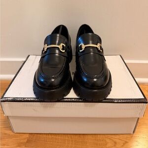 Steve Madden Lando in Black with Gold Buckle